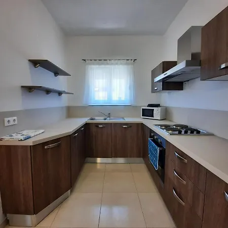 Ulika Yourcroatiaholiday * Drenje (Istria)
